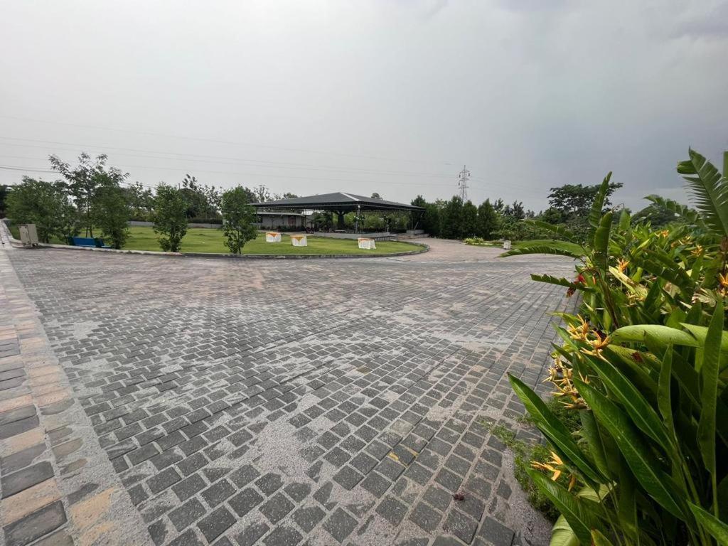 White Lake Resort Bilikere Esterno foto
